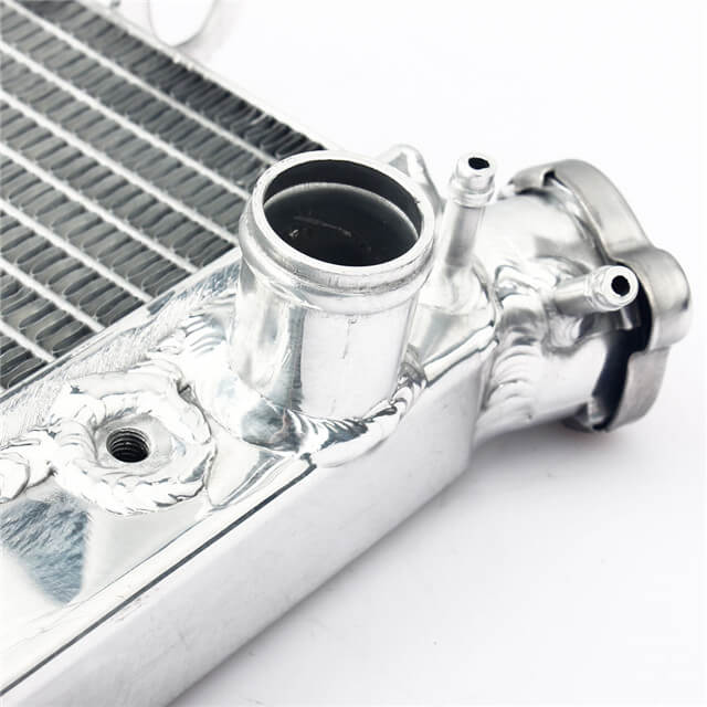中国生产定制摩托车铝水冷却散热器